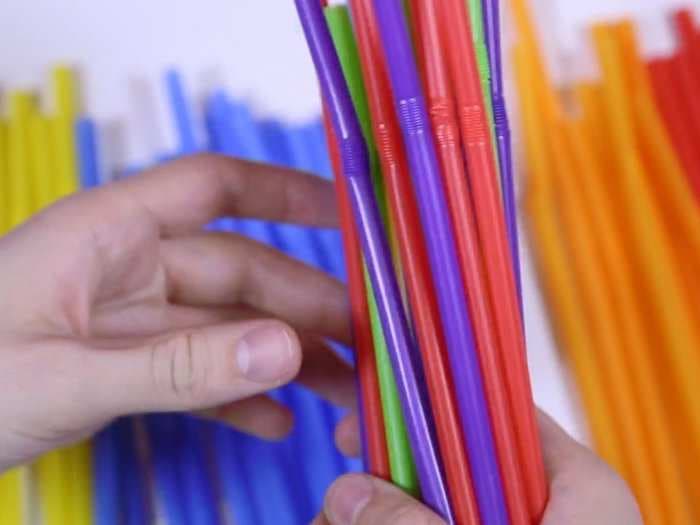 Project Unboxing: 125-count straws