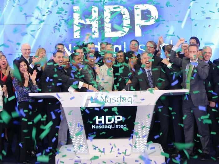 Hortonworks shares surge 12% after big earnings beat