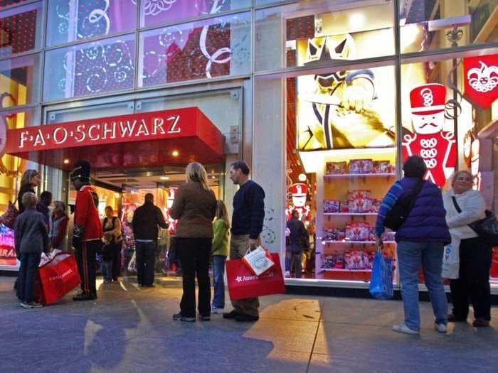 The world's most iconic toy store is suddenly shutting down
