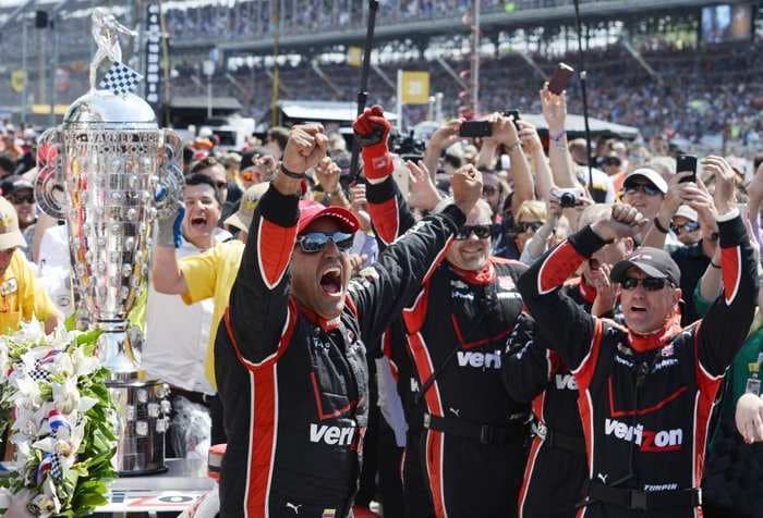 Juan Pablo Montoya wins second Indy 500 in spectacular racing duel over final laps