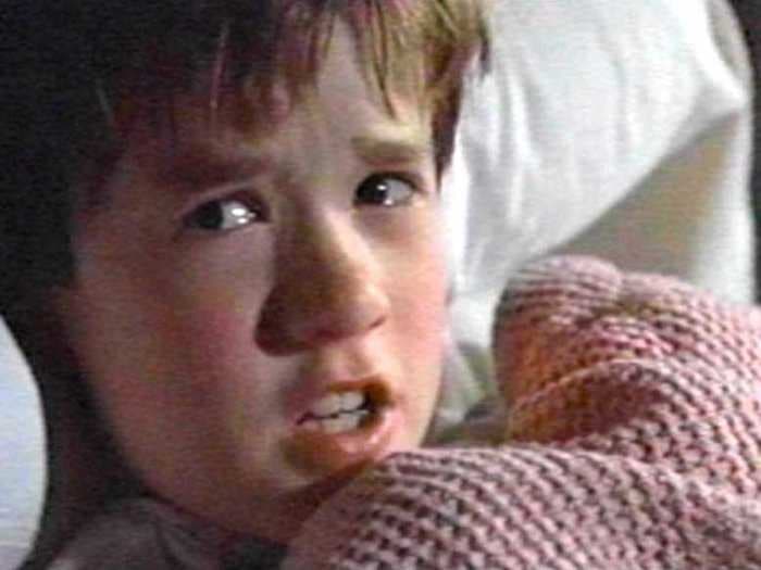 The 'Entourage' movie will completely destroy your childhood image of Haley Joel Osment