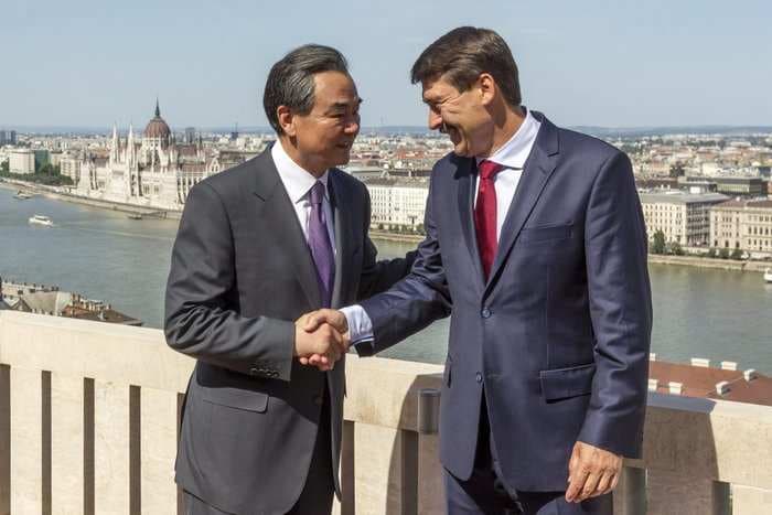 Hungary and China signed an accord on new Silk Road trade network