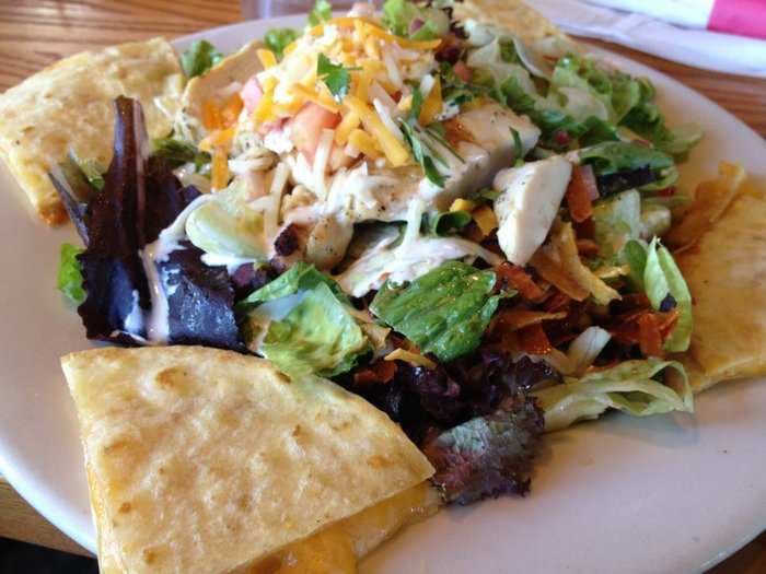 The unhealthiest salads at 10 restaurant chains