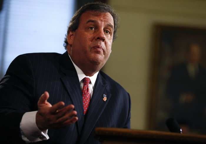 Chris Christie wants you to have student debt