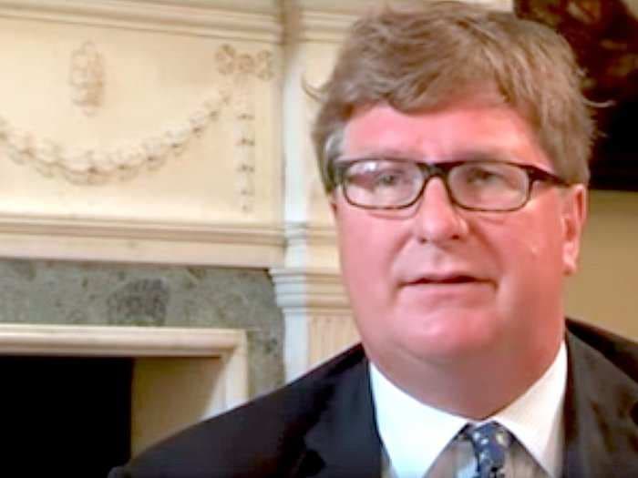 Hedge fund giant Crispin Odey is about to lose a huge battle for Plus500