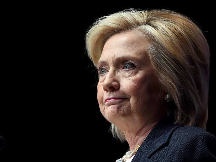 Emails show top officials were aware of Clinton's private address