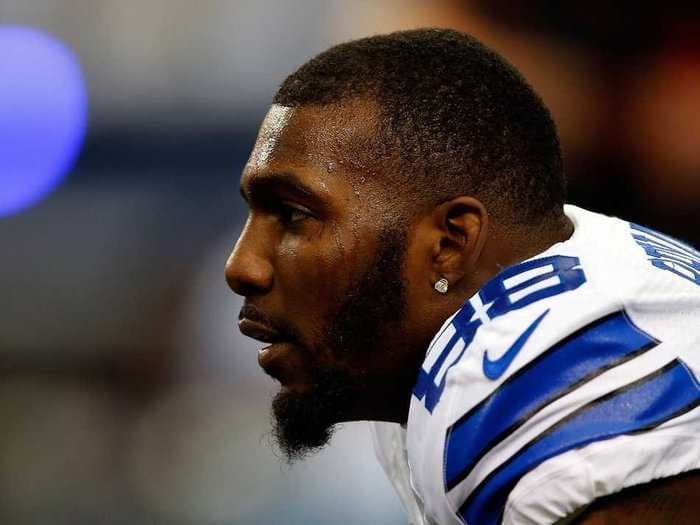 Dez Bryant says he'll sit out regular season games if he doesn't get a new contract in the next 48 hours