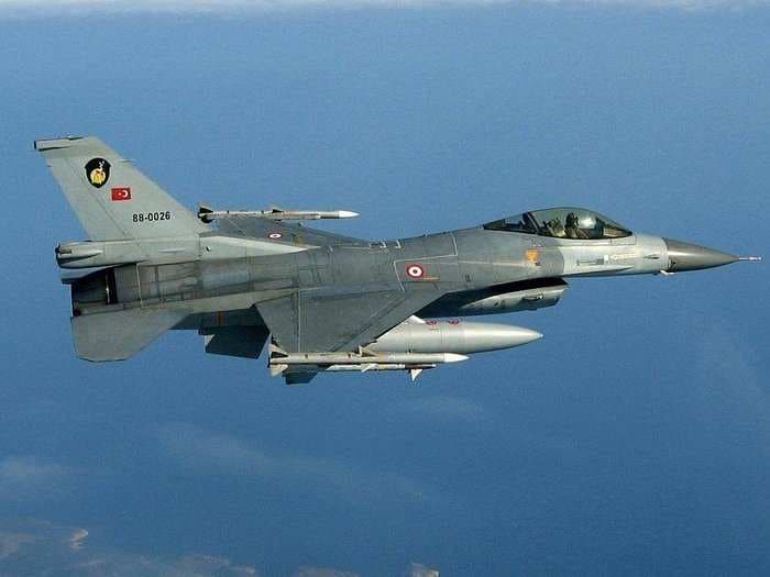 Turkish and Greek jets engaged in tense jockeying after Turkey violated Greek airspace