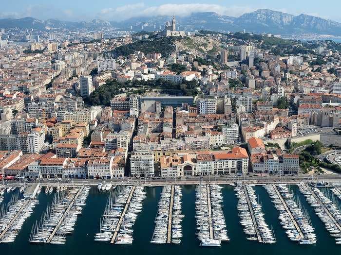 12 gorgeous aerial photos of the seaside city of Marseille in southern France