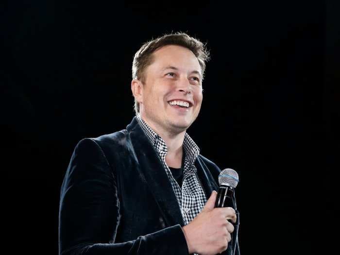 Elon Musk will be one of the first guests on Stephen Colbert's 'Late Show'