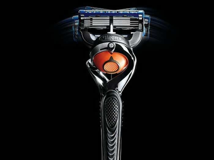 #OwnTheFlexball: Five reasons why the new Gillette Flexball Razor
is the answer to every man’s shaving woes