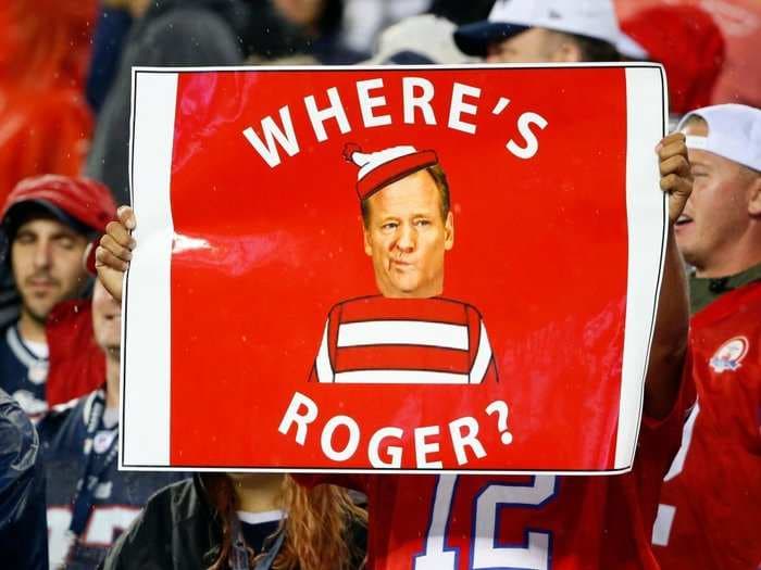 The 10 best signs that Patriots fans used to taunt the NFL on opening night
