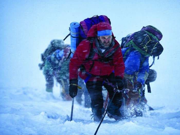 'Everest' is a harrowing moviegoing experience, but it's missing something
