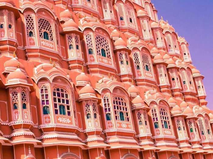 20 breathtaking photos of palaces in India