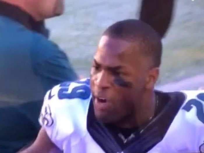 DeMarco Murray screams on the sideline after not getting the ball while Eagles' offense stalls out