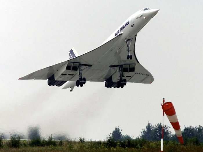 A group of fans are trying to bring the Concorde supersonic jet back