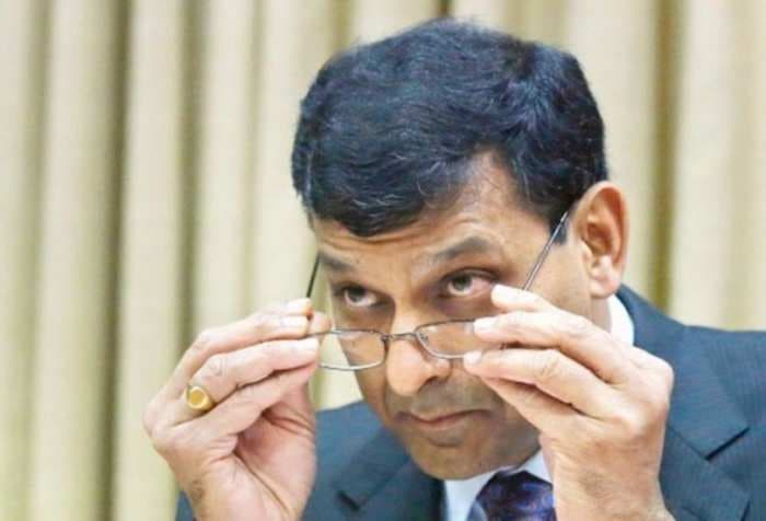 5 reasons
which prove Raghuram Rajan is the James Bond of Dalal Street!