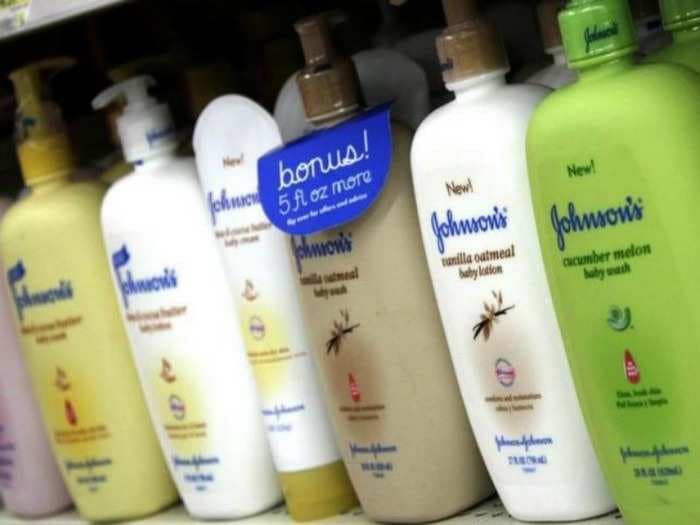 Johnson & Johnson plans to buy back shares up to $10 bln