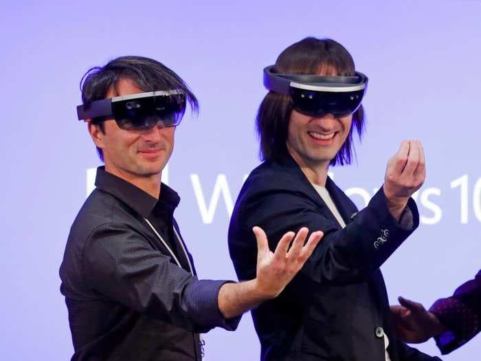 Here's everything we know about Microsoft's virtual reality headset HoloLens