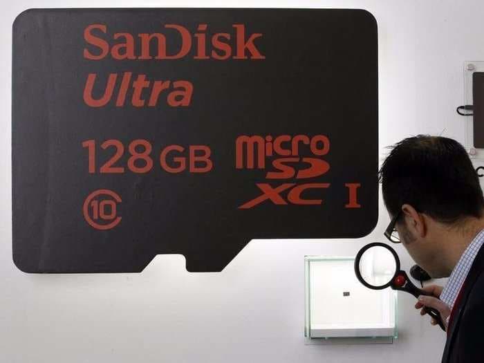 Western Digital is buying Sandisk for $19 billion