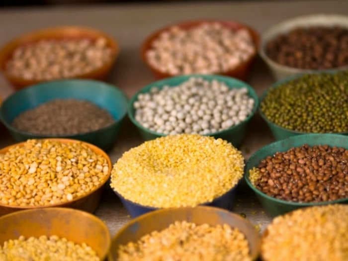 Importers are ready to offer 1 lakh kg pulses per day, but want stockholding exemption