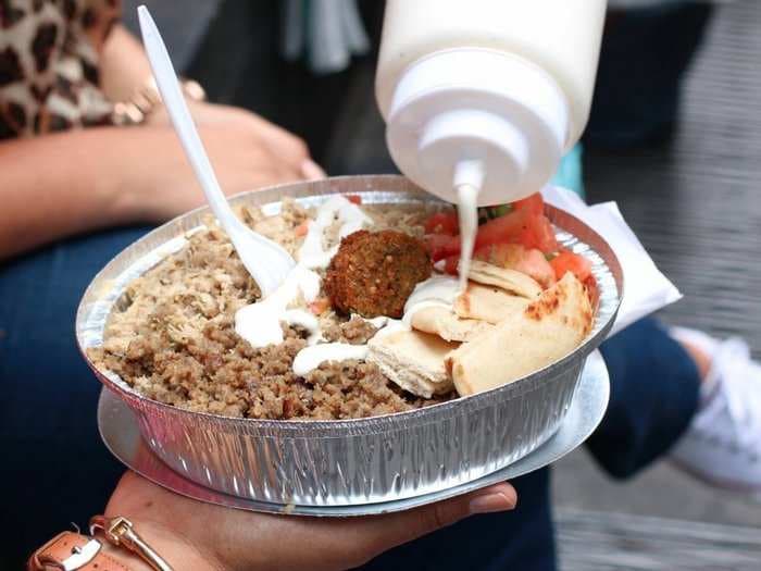 10 cheap eats that New Yorkers actually love