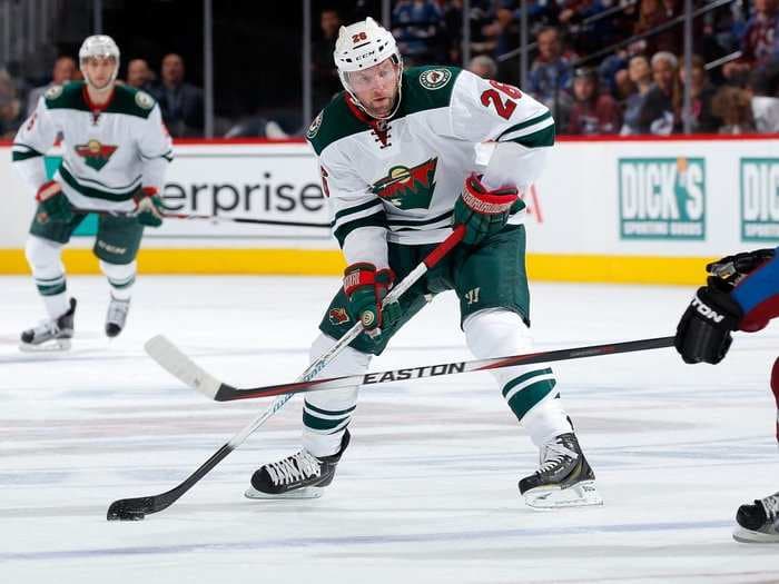 Minnesota Wild player scores jaw-dropping goal that has the hockey world buzzing