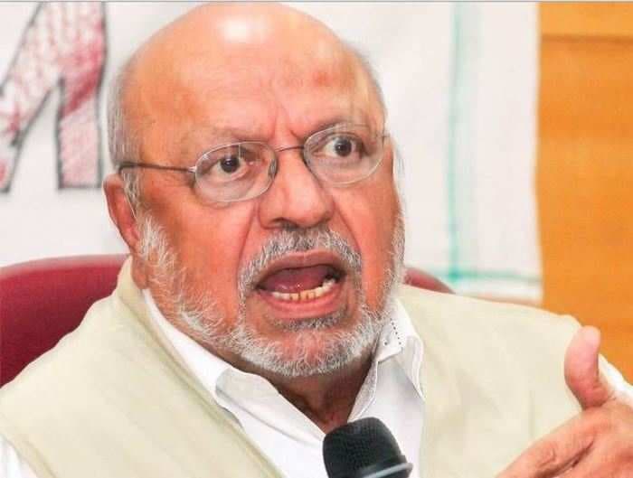 Filmmaker
Shyam Benegal joins the fight against the censor board, says 'Abolish
censorship'