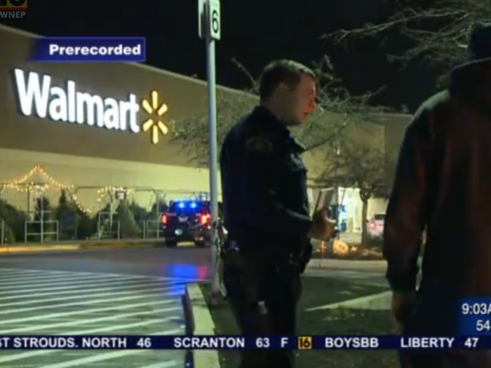 Police kill a man who they say brought 2 handguns and a machete into a Walmart and threatened customers