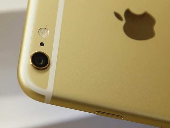 Apple has 800 engineers obsessing over this one part of your iPhone