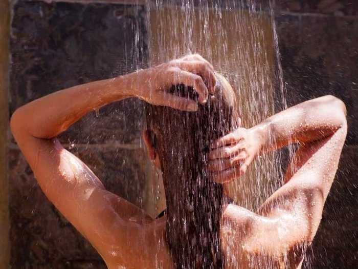 72% of people get their best ideas in the shower - here's why