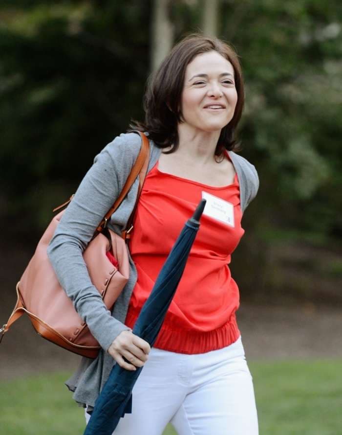 Facebook COO Sheryl Sandberg to donate $31 million in stock to charity