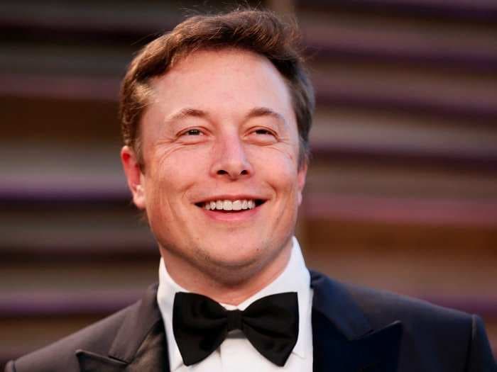 The very first tweets from famous tech execs like Elon Musk and Marissa Mayer