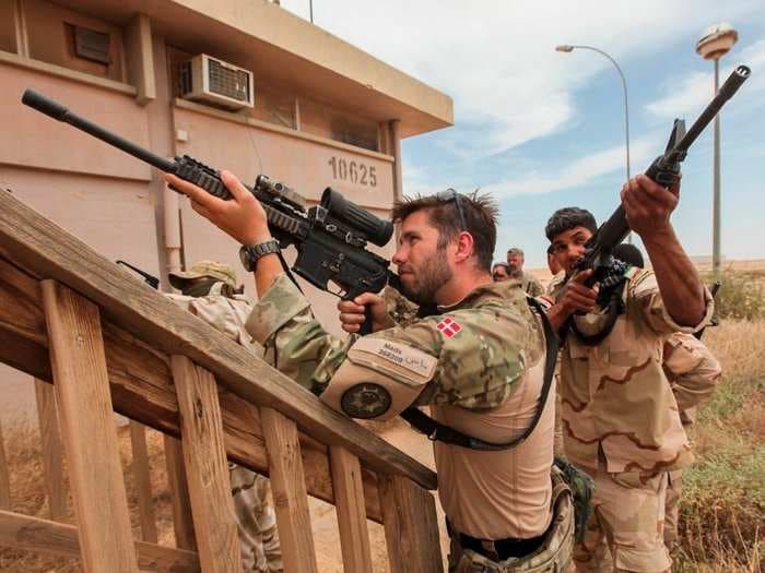 Here's how Iraqi and Kurdish forces are training to destroy ISIS