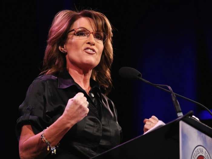 Linguists explain why Sarah Palin has such an emotional connection with her audience