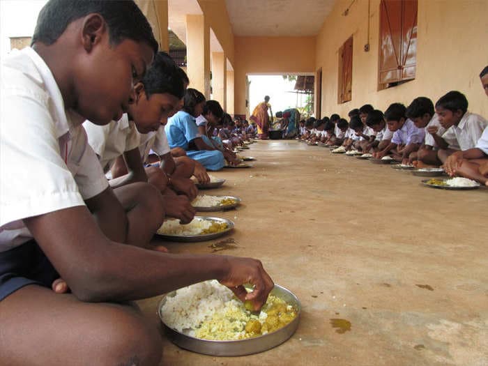 This Bengaluru-based NGO would serve its 2 billionth afternoon meal soon