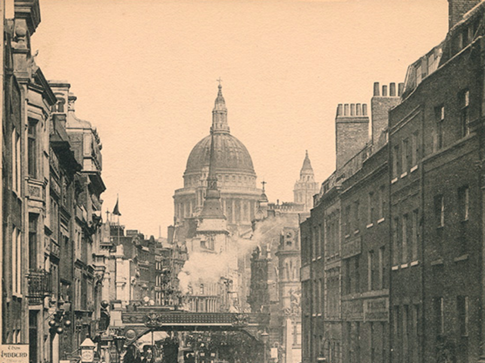 These images allow you to compare what London 100 years ago looked like compared to the present day