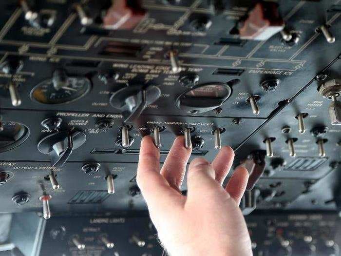 Pilots have revealed the terrifying things that happen to them that passengers have no idea about