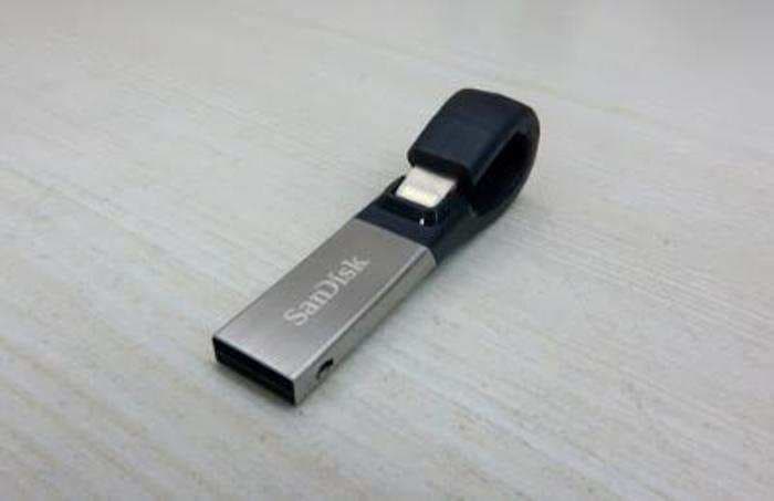 This is why SanDisk’s new iXpand Flash Drive is a boon for iPhone users