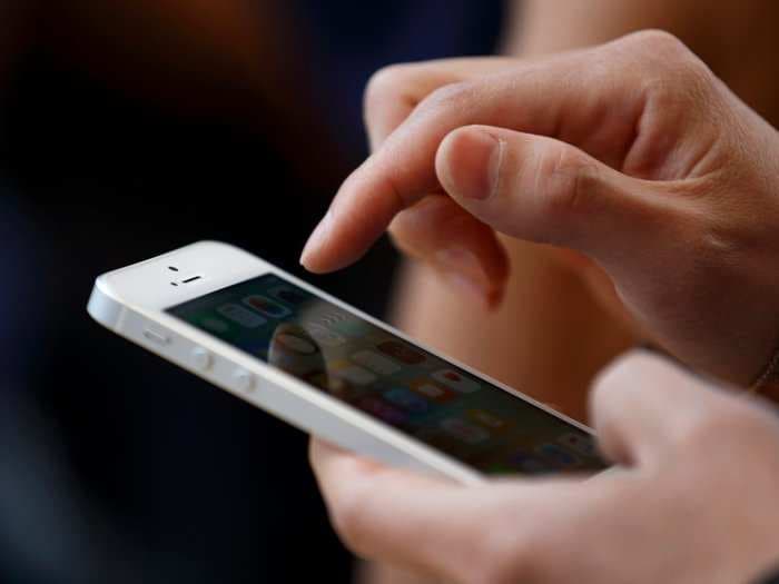 Research shows we touch our cell phones 2,617 times per day