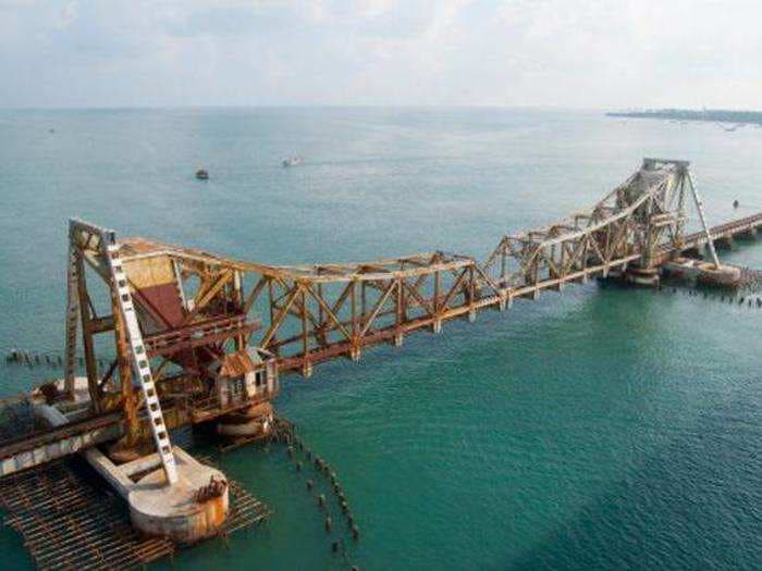 Pamban Bridge in Rameswaram is an engineering marvel. Here are 5 quick facts about India’s first Cantilever bridge