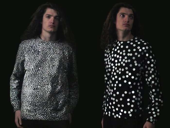 This shirt changes color based on pollution levels