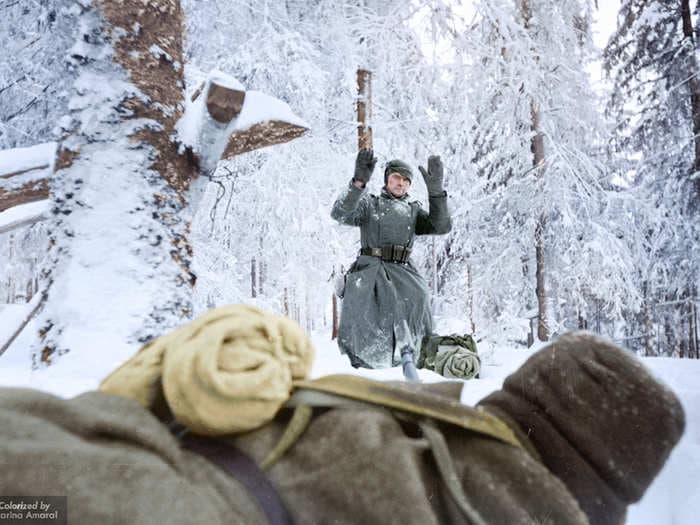 These gorgeous colorized photos of the front lines of WW2 bring the conflict to life