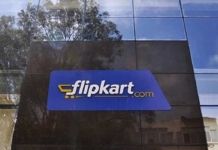 <b>Flipkart aims to sell half of
India’s fashion. Read to know more</b>