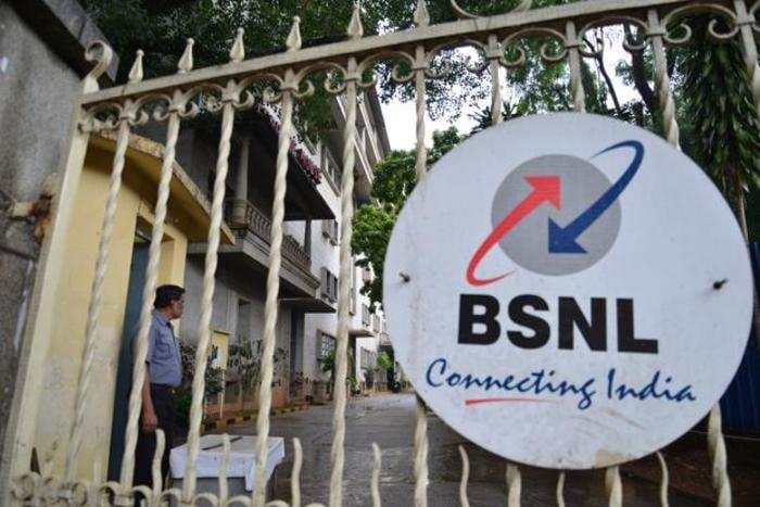 BSNL set to counter Reliance Jio with free voice calling, cheaper packages soon