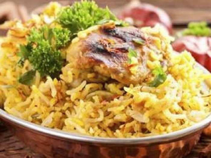 Biryani lovers, did you know there are really 10 types of
major Biryanis in India?