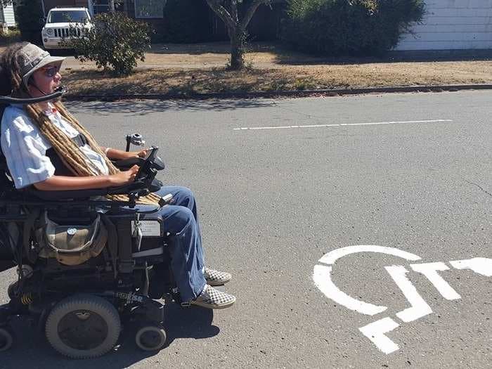 A man who was paralyzed after a bike accident rode his wheelchair 350 miles across Washington state