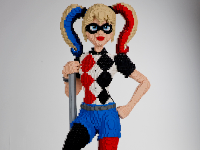 These 2 life-size superheroes made out of Legos took over 100 hours to make