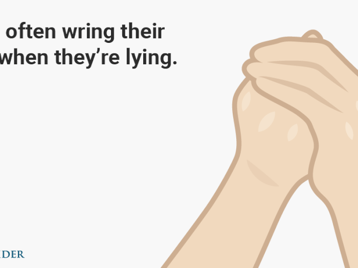 How to tell someone's lying to you just by looking at them