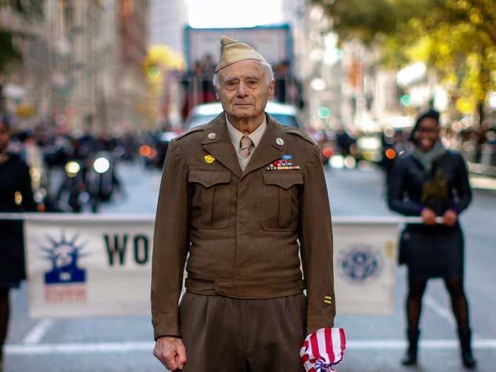 14 photos of veterans honoring their fallen friends